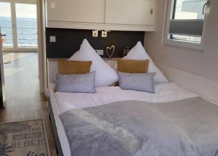 Hausboot Auszeit - Lp11 * Vetschau