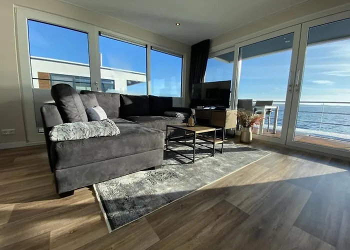 Hausboot Auszeit - Lp11